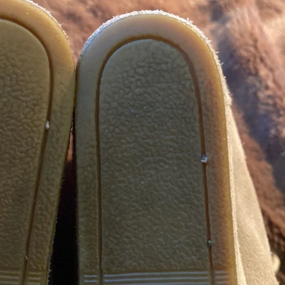 TOMS Suede Wedge Bootie Sz 6.5